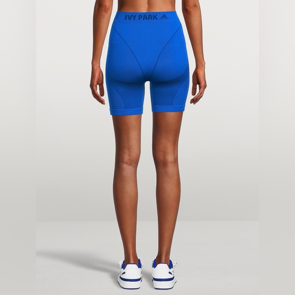 Ivy Park biker shorts - Picture 2 of 6